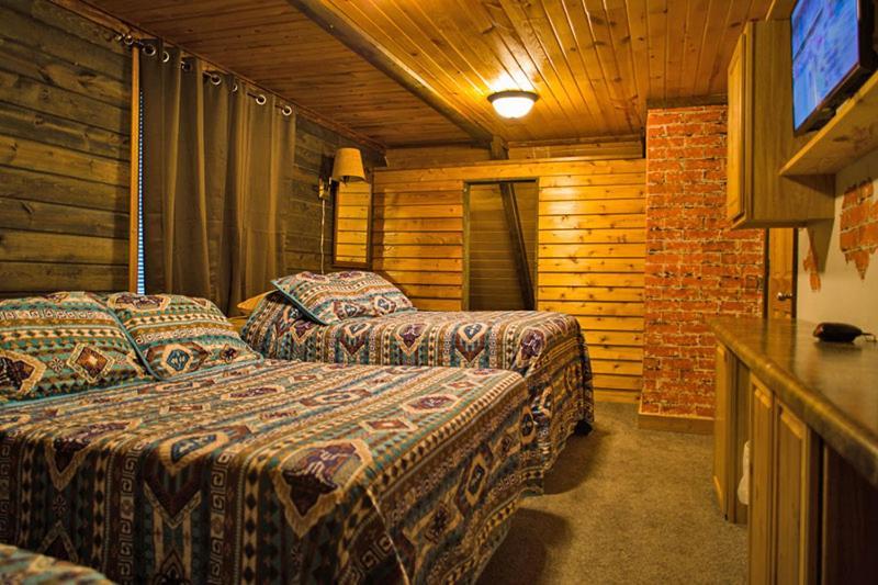 Curriers Lakeview Lodge 라이스 레이크 외부 사진