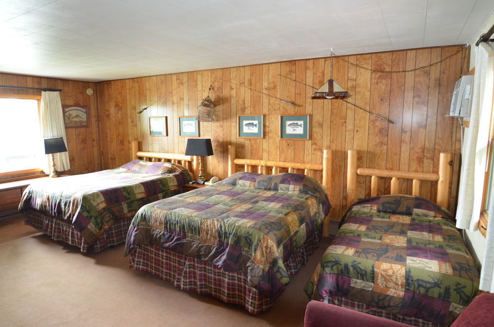 Curriers Lakeview Lodge 라이스 레이크 외부 사진